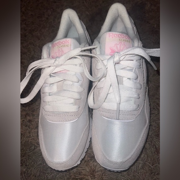 Reebok Classic Nylon Sneaker - Picture 3 of 5